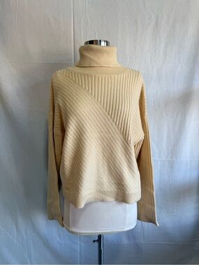 Magaschoni Cream Ribbed Diagonal-Stitch Turtleneck Sweater